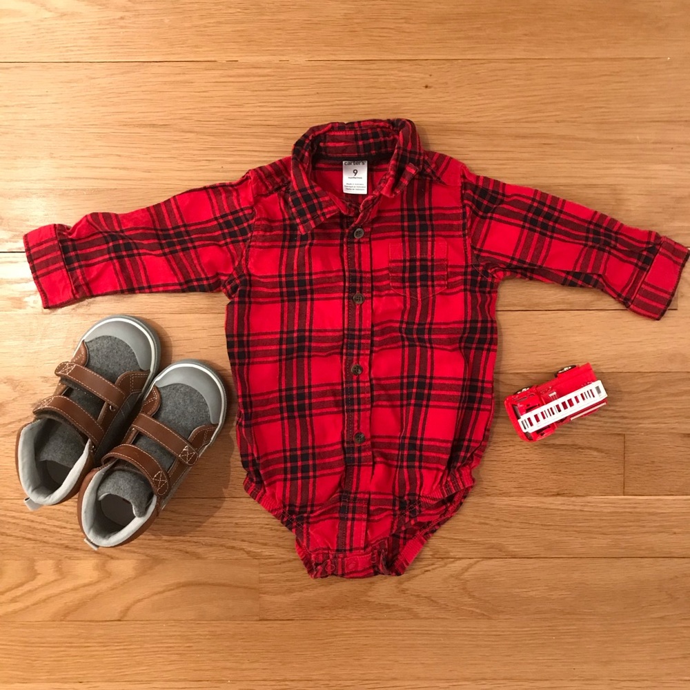 [3for$15] 🌟Carter's Buffalo Plaid Bodysuit 9 mo